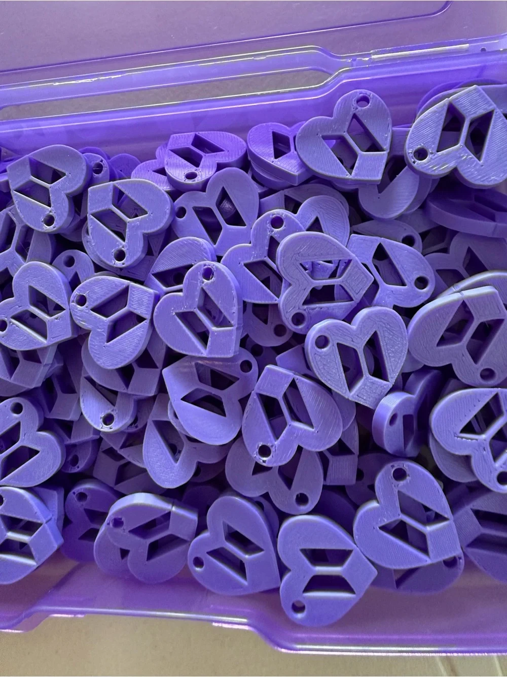 3d printed Purple Heart Charm for Crafts or give away projects.